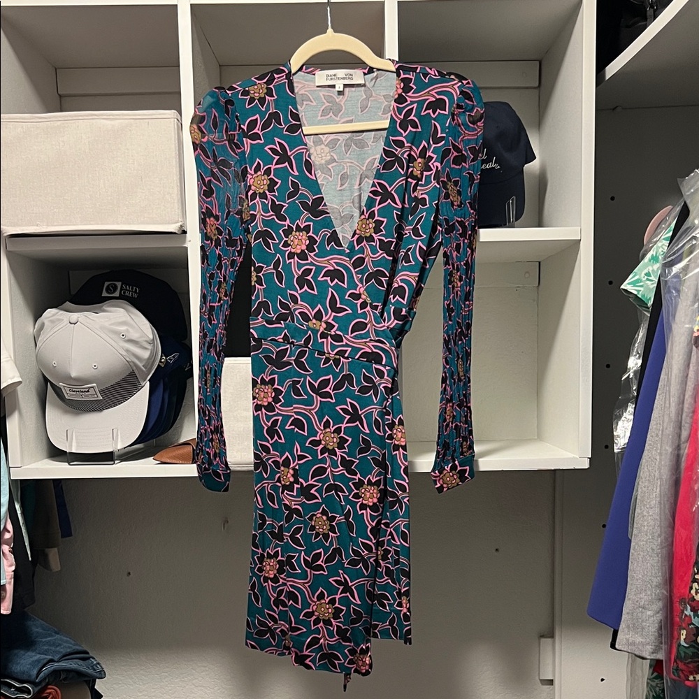 DVF Floral Wrap Dress with Pink Accents (Small)